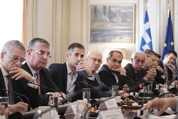 κεδε--μητσ