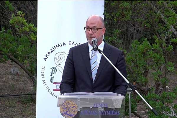 Τ-ΠΑΠΑΔΟΠΟΥΛΟΣ-1