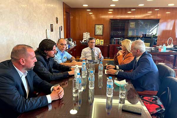 305285160 10224822170254456 1336655070967231740 n