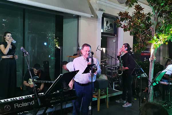 ΚΟΡΟΒΕΣΗΣ ΠΛΑΤΕΙΑ ΔΙΚΑΣΤΗΡΙΩΝ