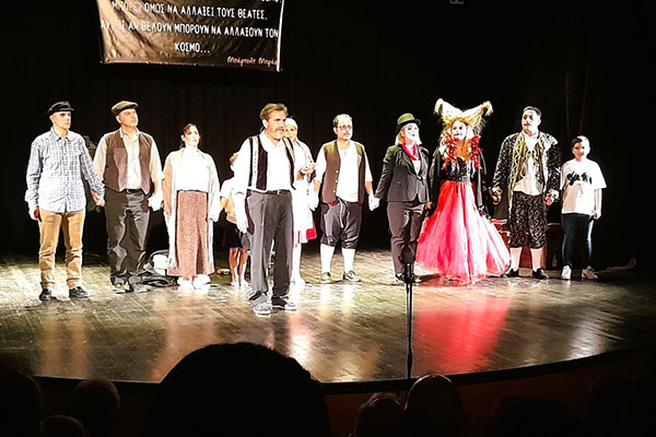 08 FESTIVAL THEATROU