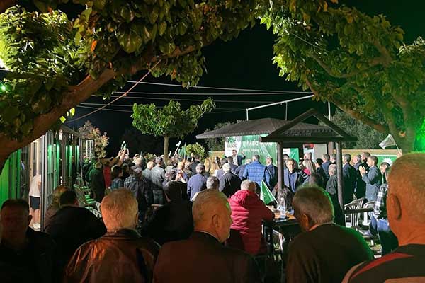 86b38074 4404 4f76 9ca5 fe1f9d43a7e2