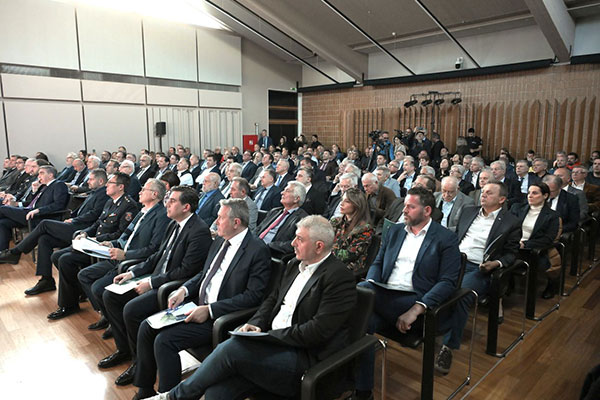 5 POLITIKH PROSTASIA MNHMONIO