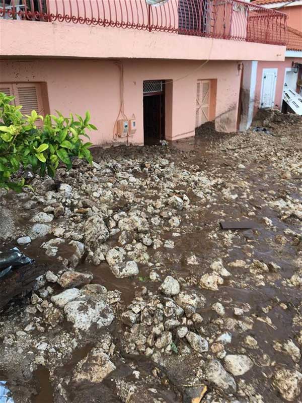 nufi-katolisthiseis-ena