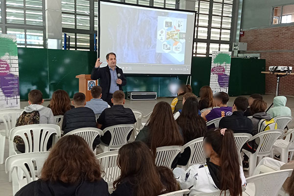 432240955 727348582920035 5020259858600288756 n