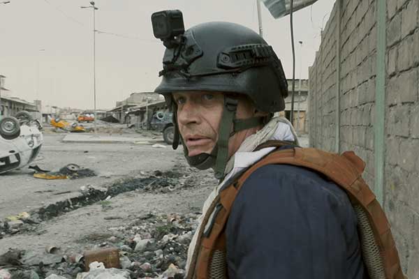 PhotographerOfWar PressStill1 credits Good-Company-Pictures