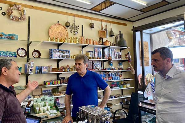 cf70674b efd8 47b5 b019 e1cb28433700