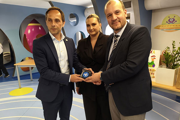 episkepsi nosokomeio paidwn8