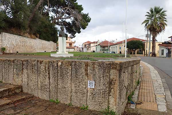 QR-08--Κρέστενα