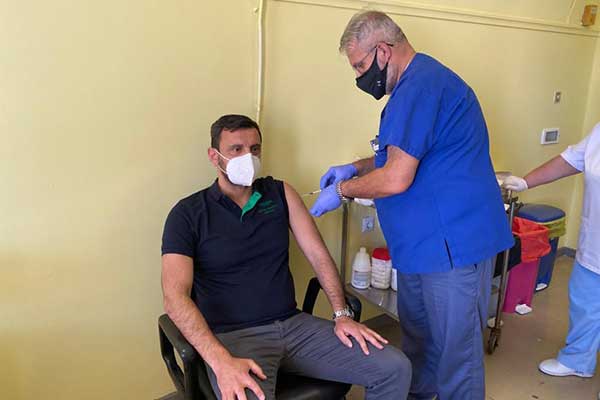 ΝΙΚΟΛΑΚΟΠΟΥΛΟΣ-ΕΜΒΟΛΙΑΣΜΟΣ